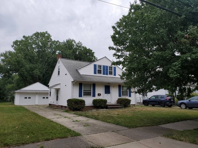 Photo - Charming 4-Bedroom Property in Prime Location