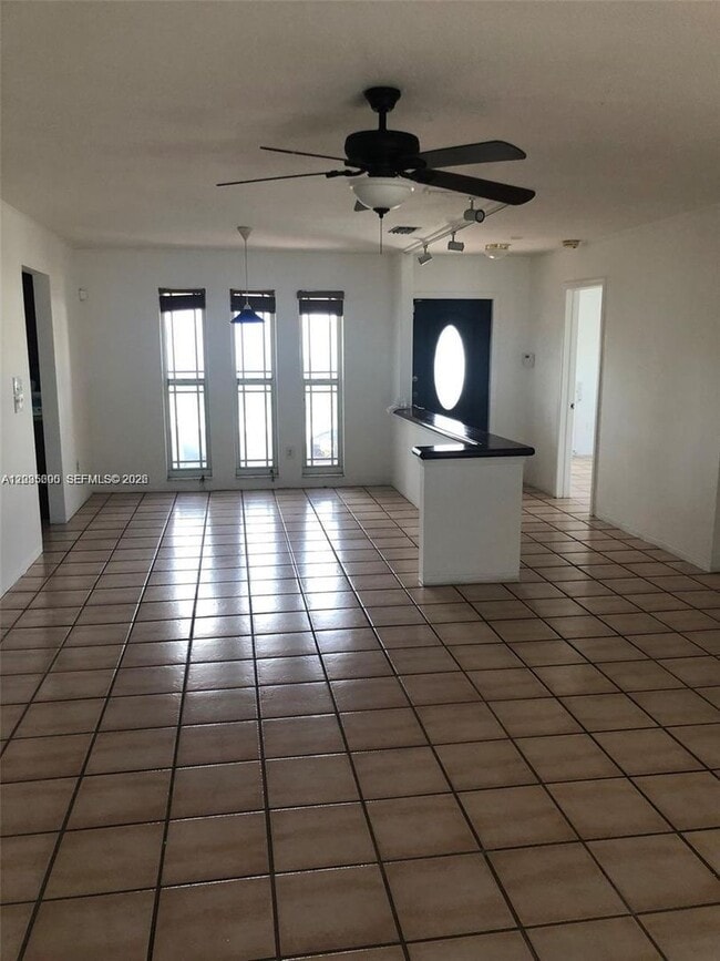Photo - 401 SE 5th St