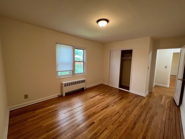 Photo - Plaza Gardens