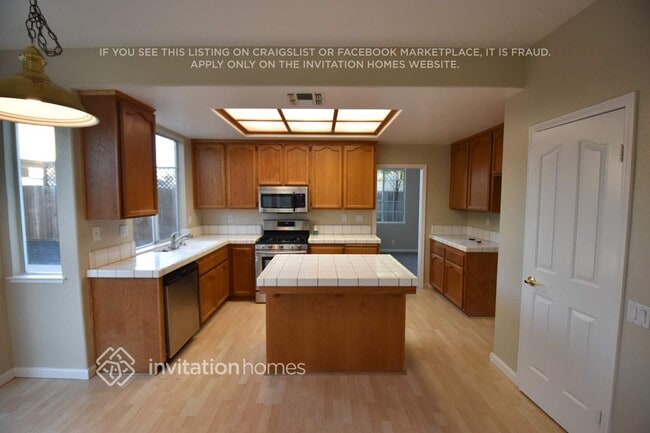 Photo - 8107 Helmsdale Dr