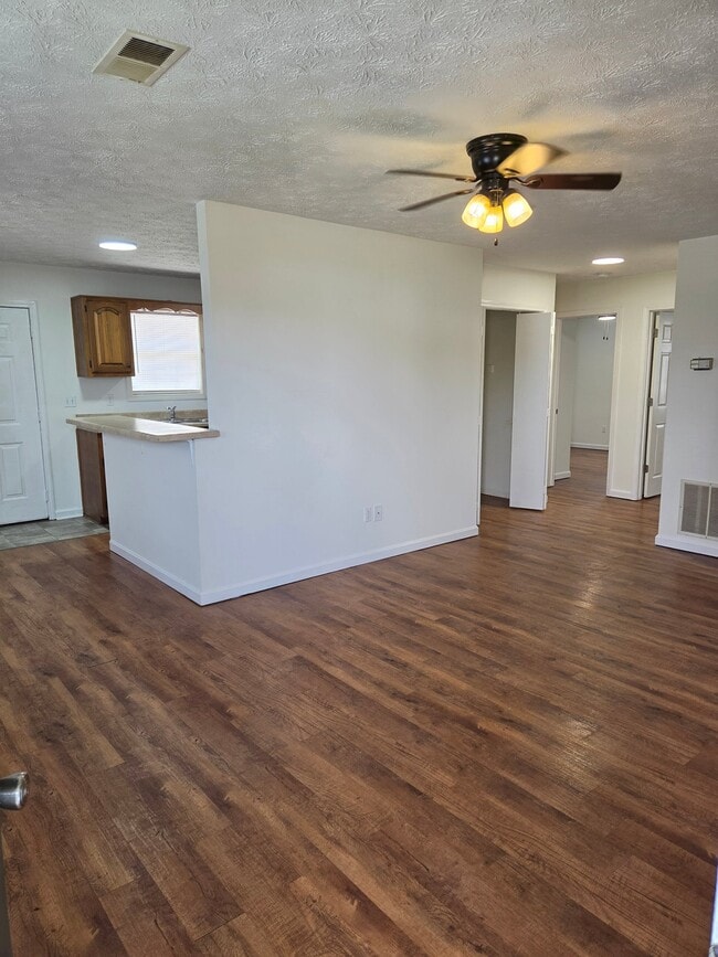 Photo - 102 Lauderdale Dr Unit 102 A