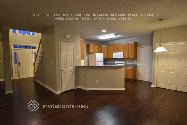 Photo - 4251 Barley St SW