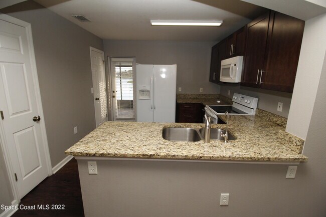 Photo - 1265 Luminary Cir