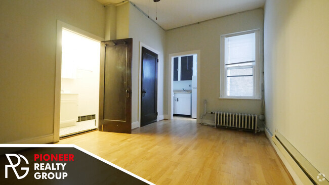 Building Photo - 4635 N Paulina St Unit 108 Rental