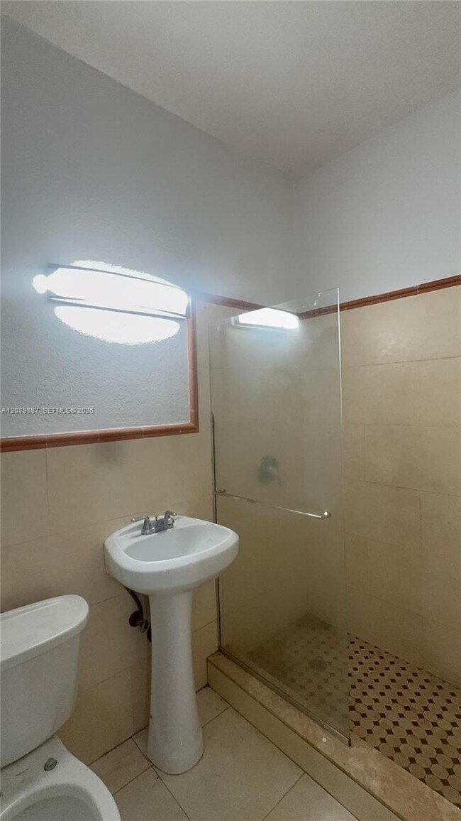 14800 NW 2nd Ave Unit B