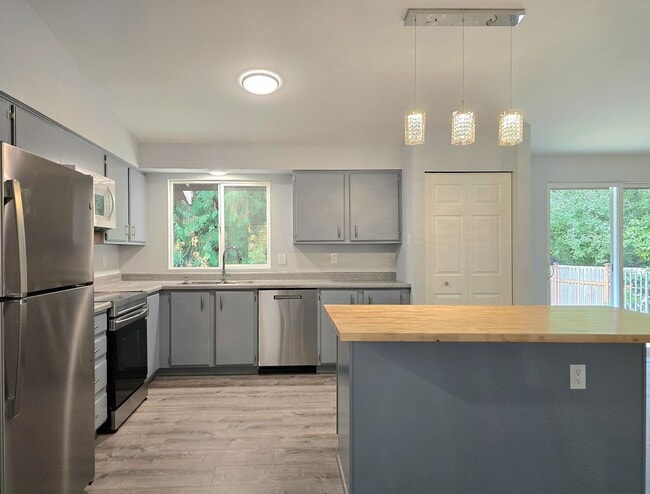 Photo - 4 Bedroom 3 Bath in Lake Forest Park