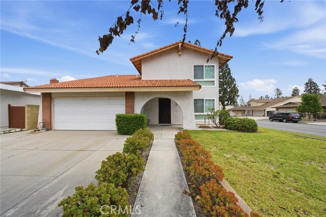 Photo - 17016 Leslie Ave