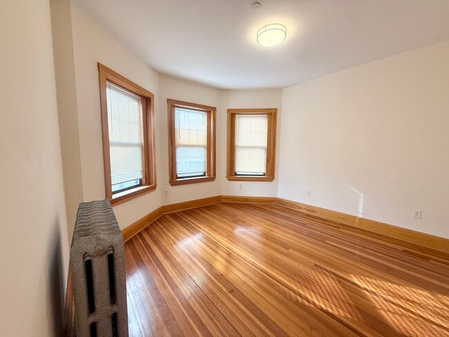 Photo - 149 Hillside St Unit 2