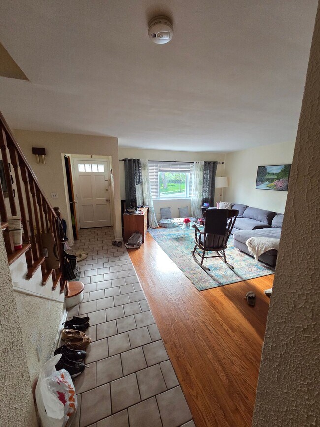 Photo - 552 Manor Ridge Rd