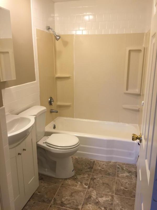 Photo - 25 Arlington Rd Unit 3 2