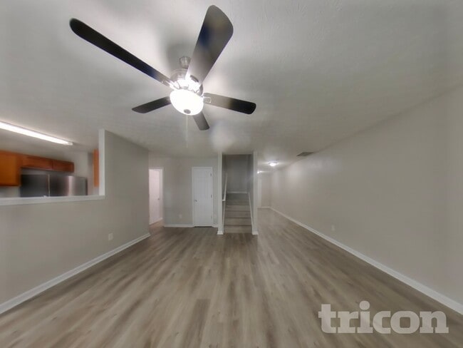 Photo - 597 Shadow Valley Ct