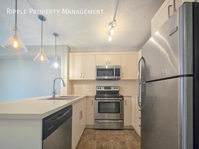 Photo - Modern 2 Beds, 1 Baths Apartment/Condo | No Pets Allowed | FIRST MONTH FREE IF MOVE-IN BY OCT 1/25 Unit 214