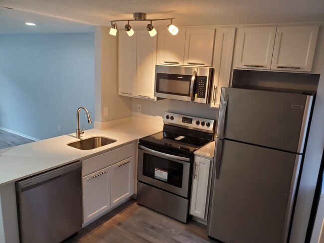 Atlantic Townhomes - Atlantic Townhomes