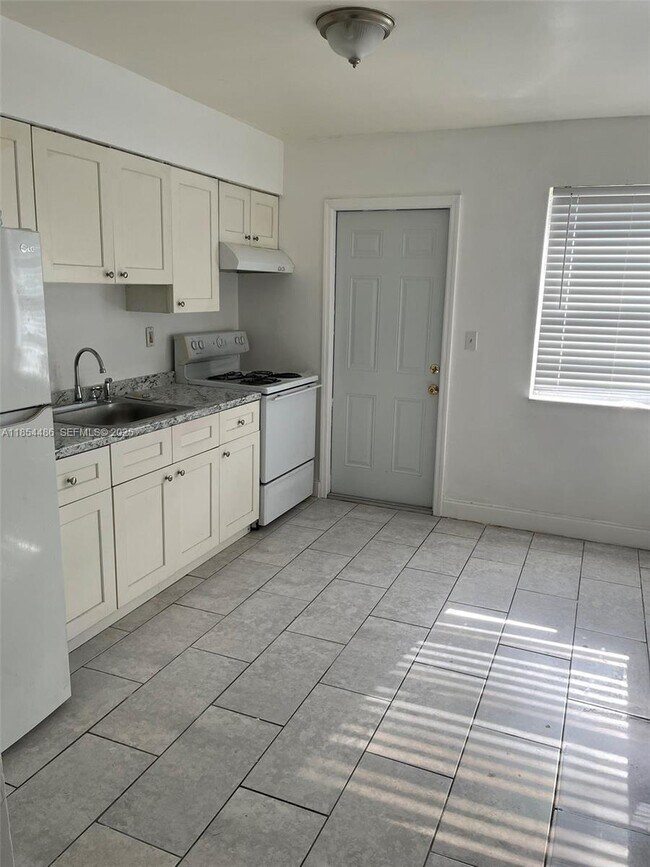 Photo - 1540 NW 55th Terrace Unidad 1542