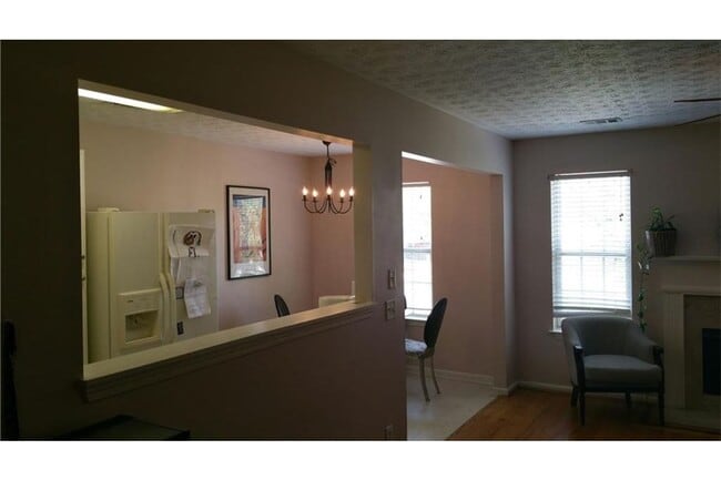 Photo - 908 Waverly Hills Ct