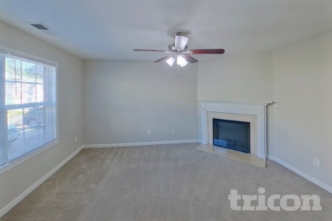 1563 Little Creek Dr