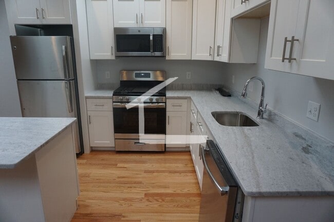 Photo - Fantastic 4-bed/2-bath in Brighton for 9/1
