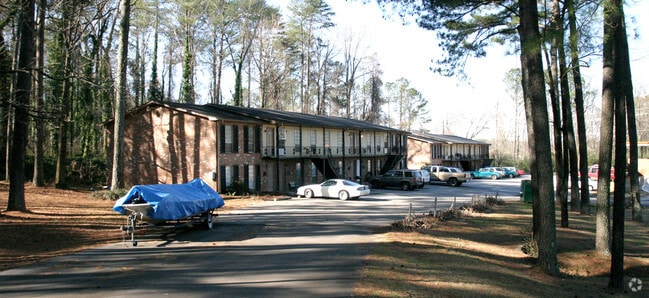 The Pines Apartments