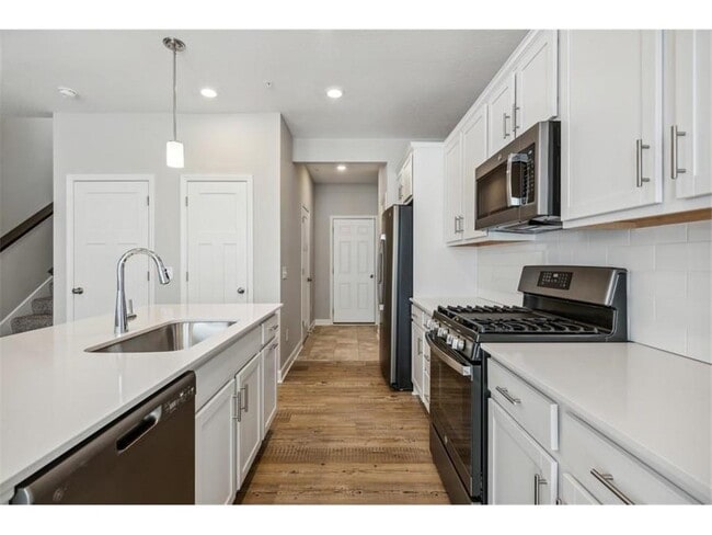 Building Photo - 9394 4th St N