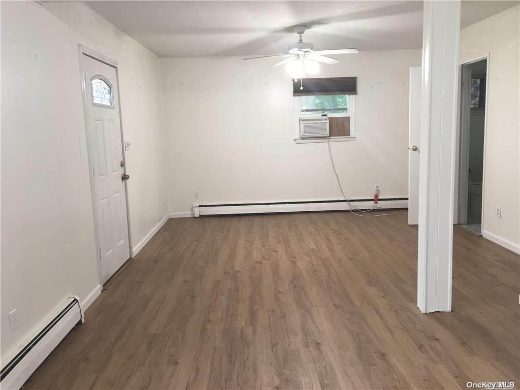 11 Byron Pl Apartment Dix Hills, NY