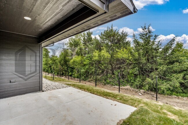 Photo - 4942 N Vassar Ave