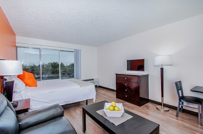 Photo - Siegel Select Dallas