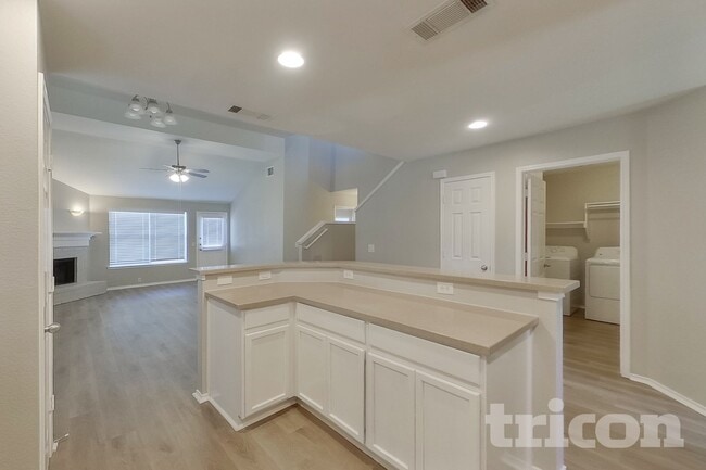 Photo - 206 Bison Meadow Dr