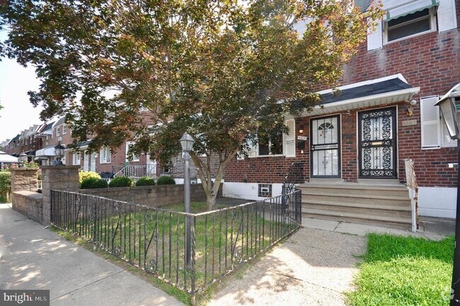 Building Photo - 4229 O St Rental