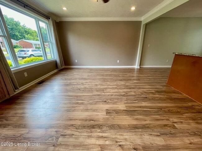 Photo - 4800 Libby Ln