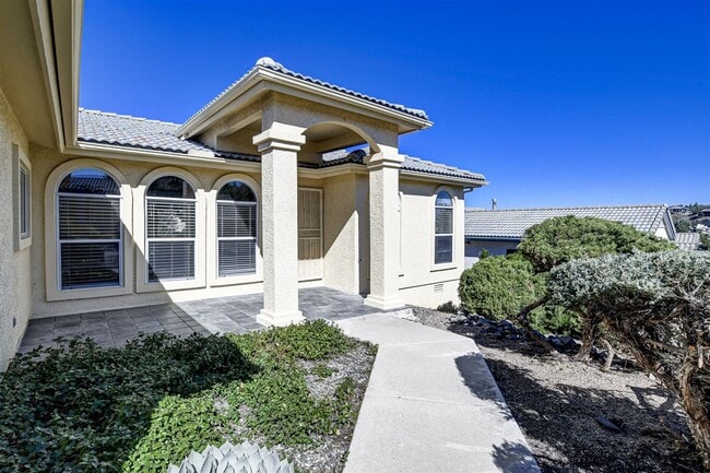 Photo - 1766 Boardwalk Ave