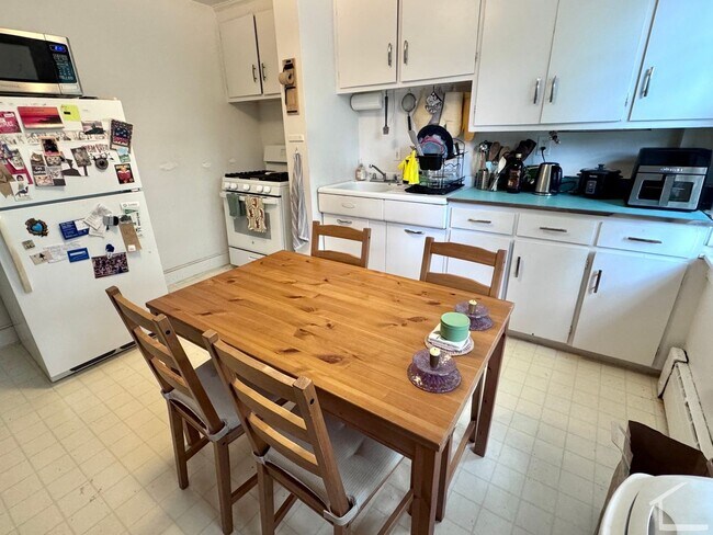Photo - 20 Lanark Rd