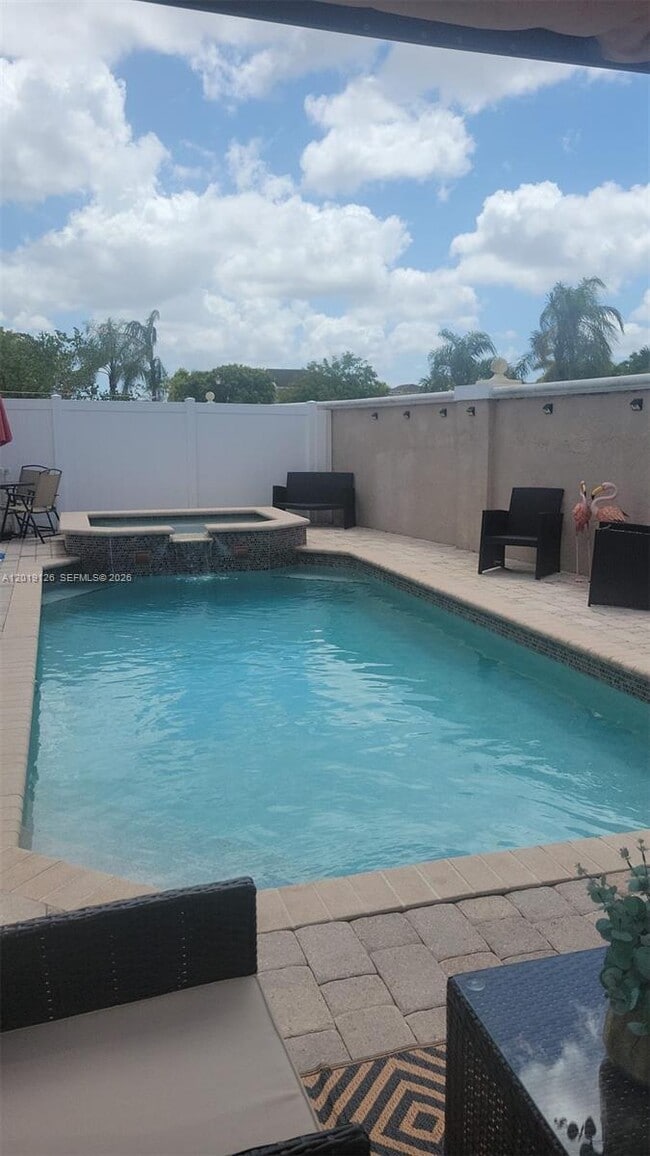 Photo - 5670 NW 187th St