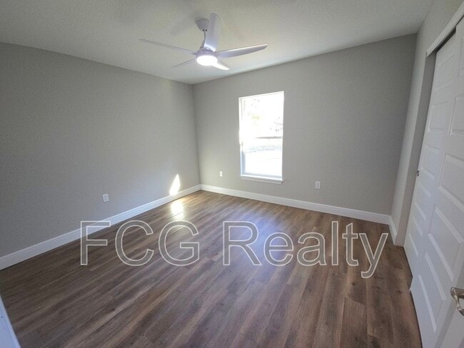 Photo - 10 Pine Cir Way