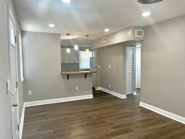 Photo - Prince Street Apartments Unit 1376 Prince St- Downstairs