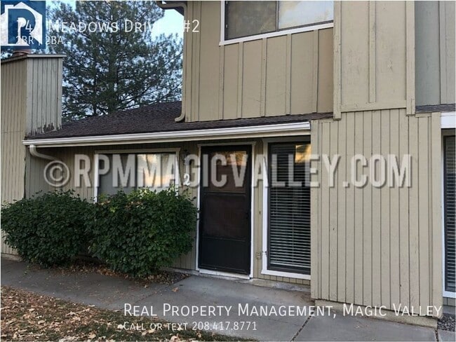 Photo - 747 Meadows Dr Unit #2