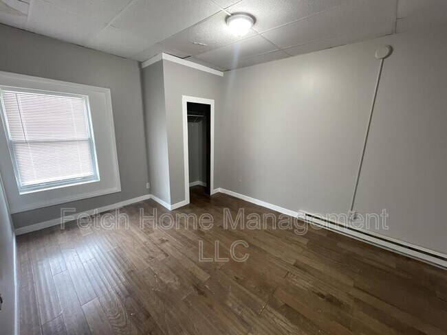 Photo - 54 W New St