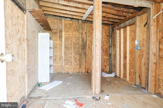 Photo - 103 Waelchli Ave