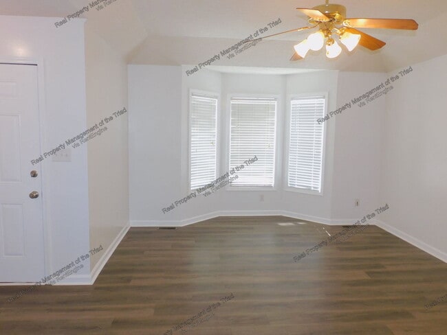 Photo - 4720 Beckel Rd
