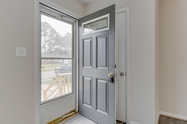 Photo - 213 Clemwood Pkwy