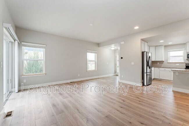 1303 S Oak Ct.