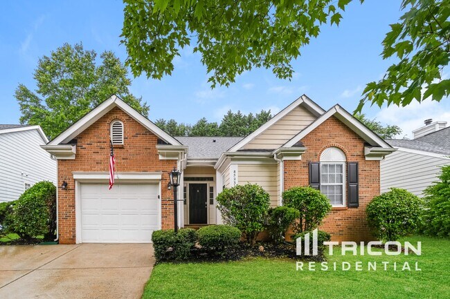 Building Photo - 8523 Lockerbie Ln