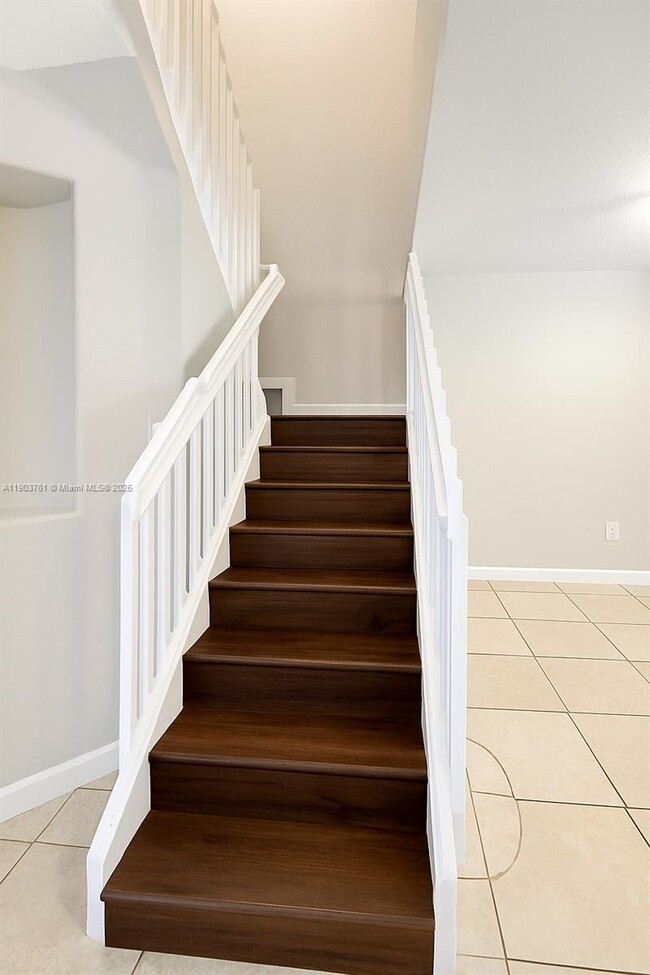 Photo - 2417 SE 14th St