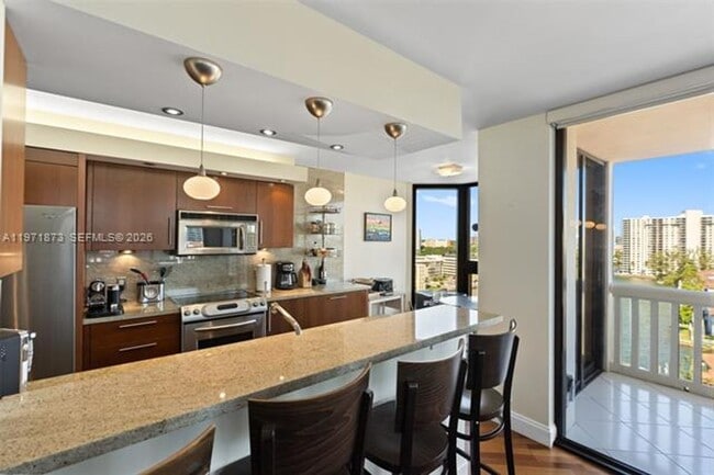 Photo - 1000 W Island Blvd Unit 1000 W Island Blvd 1209