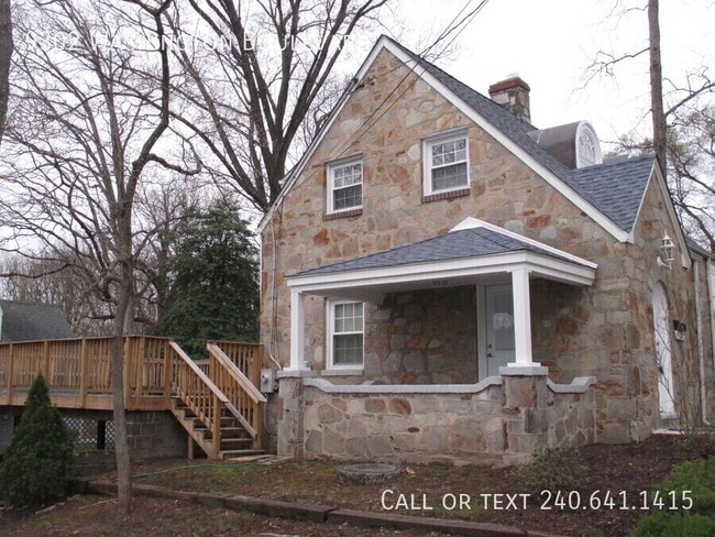 Photo - 9302 Washington Blvd