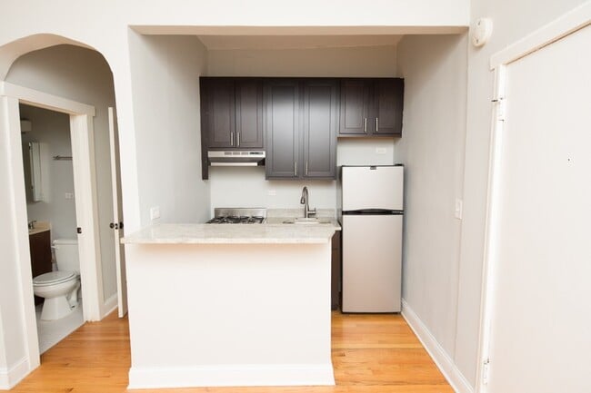 Photo - 4619 N Paulina St Unidad 701