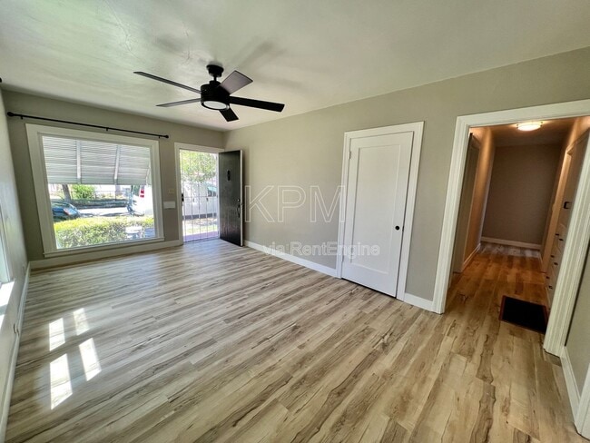 Photo - 2704 N Hunter St