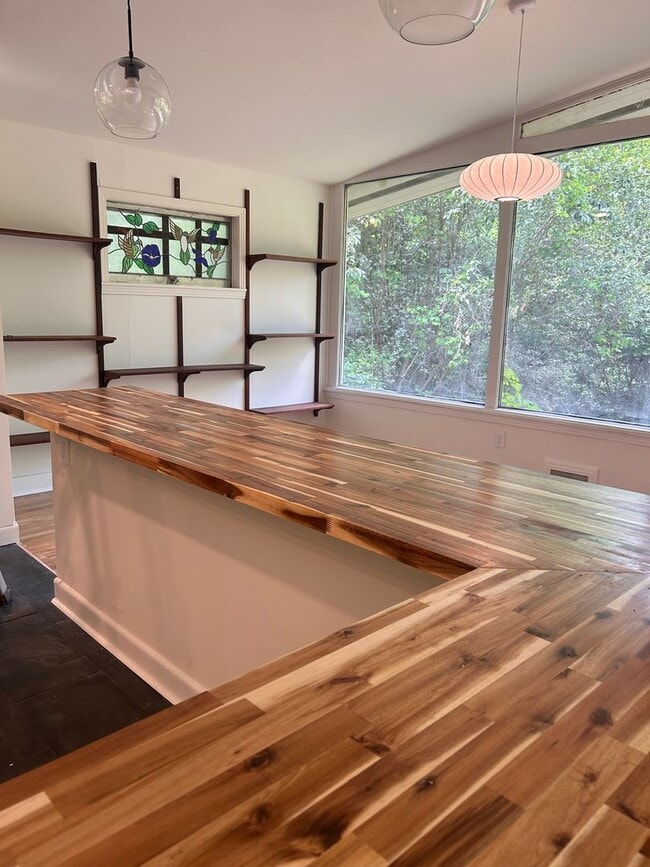 Photo - 271 Lakeside Dr