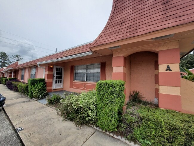 Photo - 2929 W Oak Ridge Rd Condo Unit A4