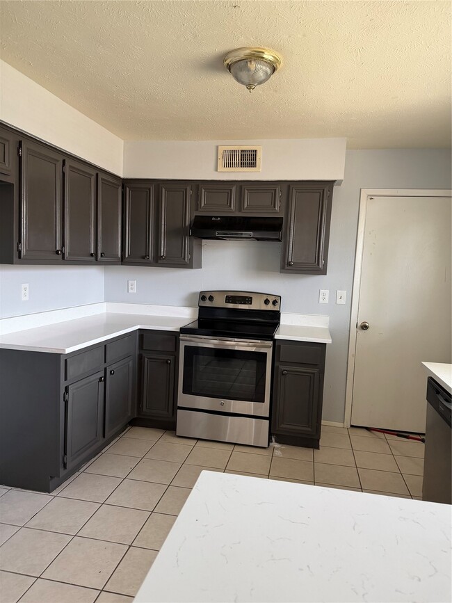 Photo - 22726 Leedstown Ln