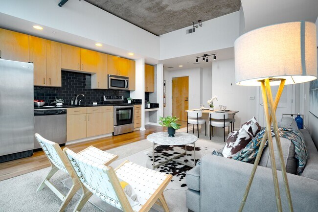 Photo - Glass House 1 Bed 1 Bath High Rise Condo w/ Mountain & City Views!! Unit 1119